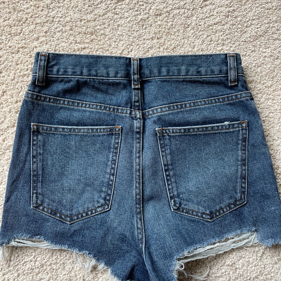 Topshop - Jean Shorts - Picture 3 of 4